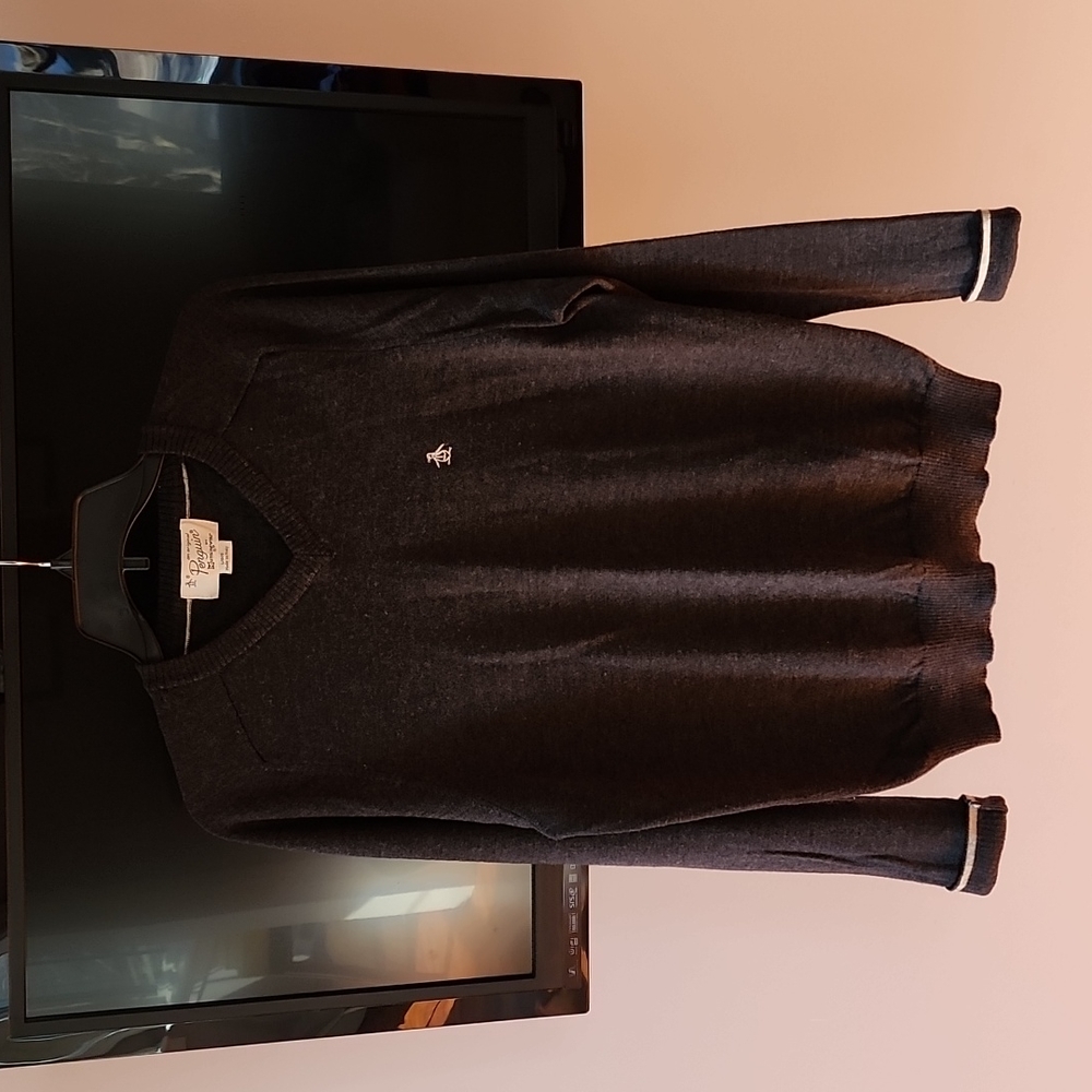 Mens Original Penguin Italian-made 100% wool v-neck sweater Gray Large